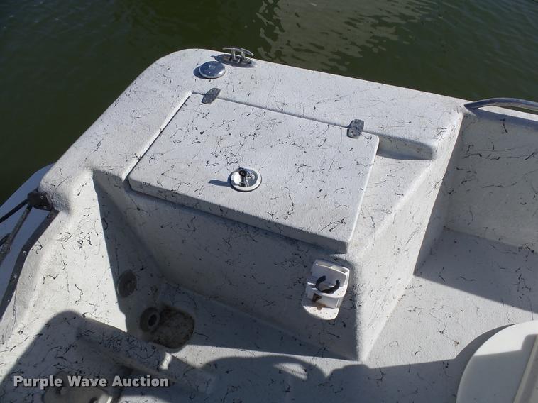 image for item DB4656 2015 Blazer Bay 2400 boat