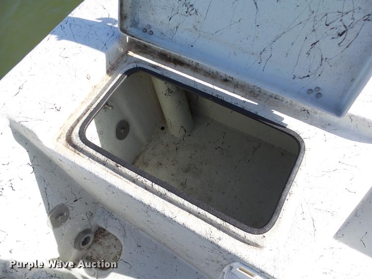 image for item DB4656 2015 Blazer Bay 2400 boat