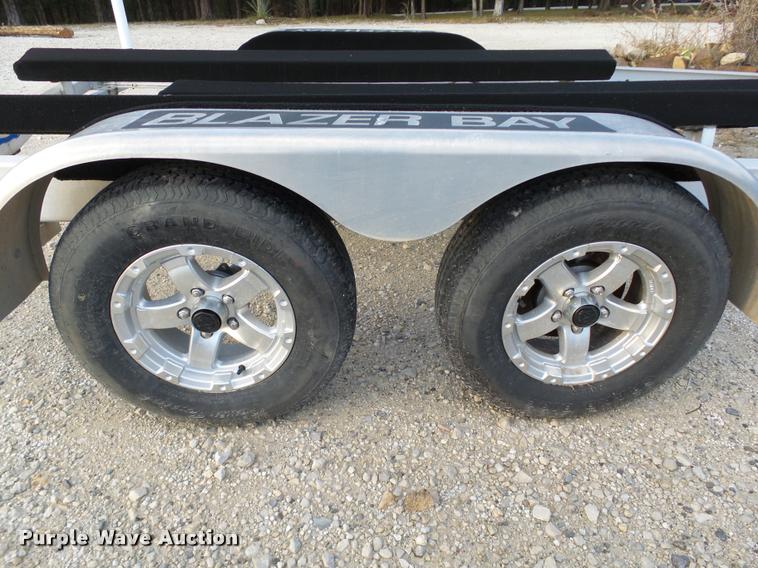 image for item DB4656 2015 Blazer Bay 2400 boat