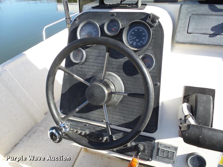 image for item DB4657 1997 Hydra-Sports 22 Ocean ORT1220 boat