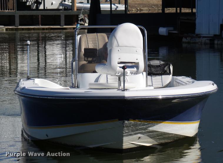 image for item DB4658 2004 Polar Dynasty 2010FB boat