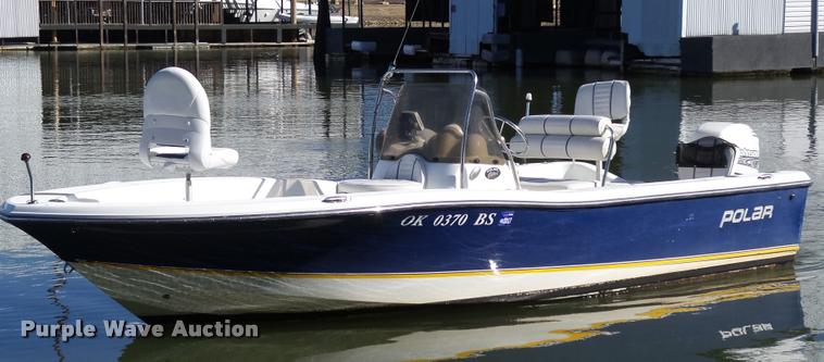 image for item DB4658 2004 Polar Dynasty 2010FB boat