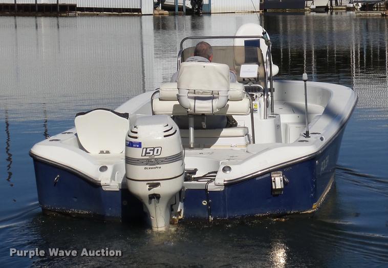 image for item DB4658 2004 Polar Dynasty 2010FB boat