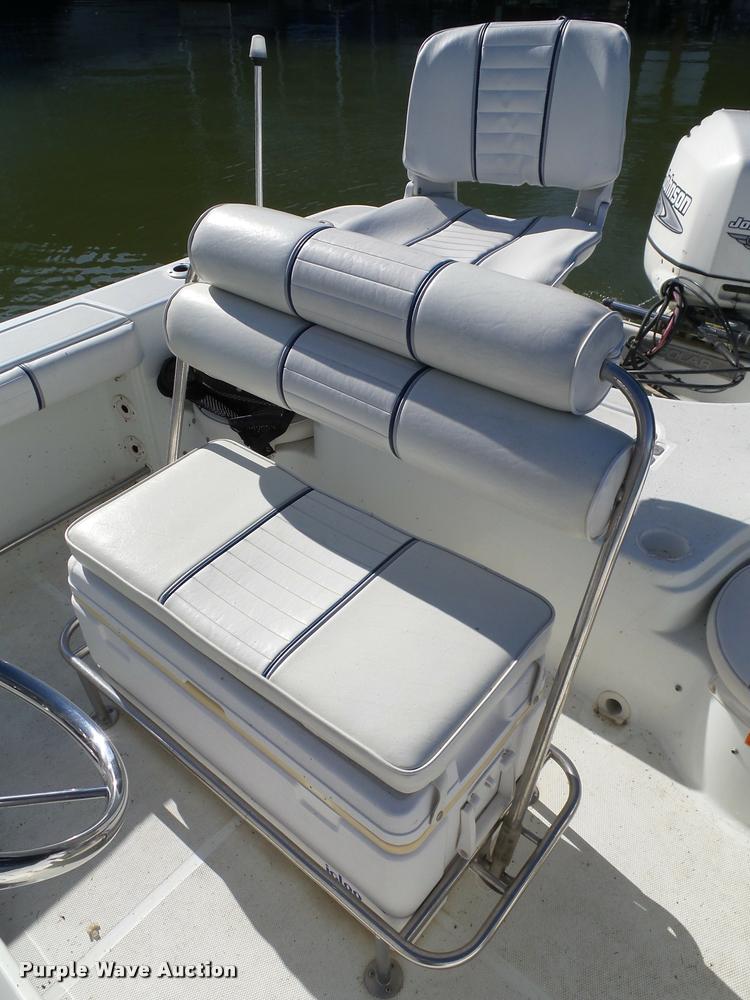 image for item DB4658 2004 Polar Dynasty 2010FB boat