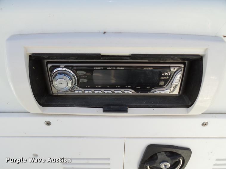 image for item DB4658 2004 Polar Dynasty 2010FB boat