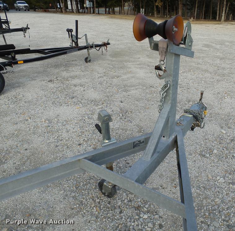 image for item DB4658 2004 Polar Dynasty 2010FB boat