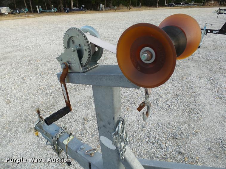 image for item DB4658 2004 Polar Dynasty 2010FB boat