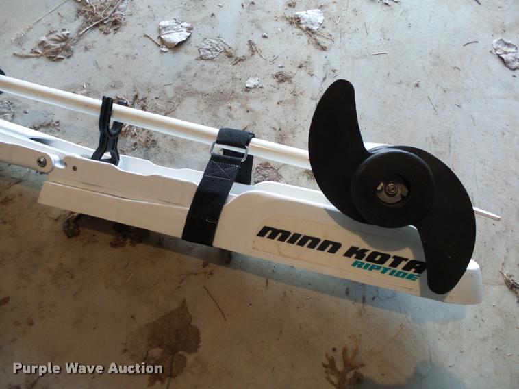 image for item DB4658 2004 Polar Dynasty 2010FB boat