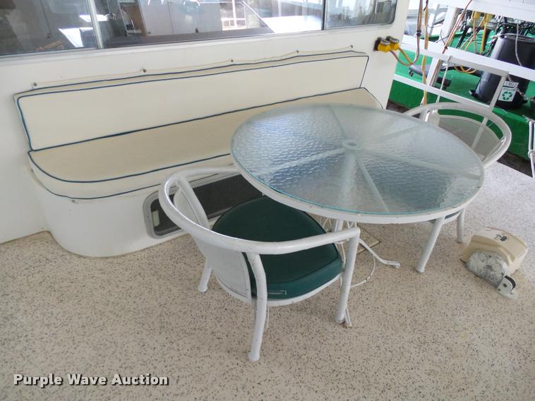 image for item DB4659 1983 Gibson house boat