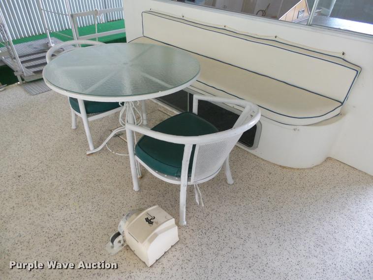 image for item DB4659 1983 Gibson house boat