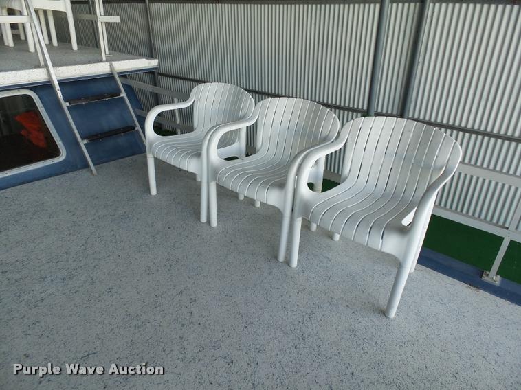 image for item DB4659 1983 Gibson house boat