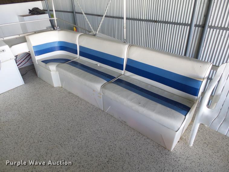 image for item DB4659 1983 Gibson house boat