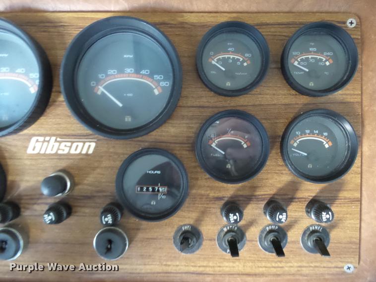 image for item DB4659 1983 Gibson house boat