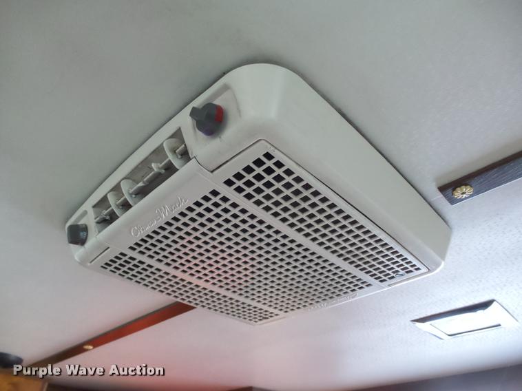 image for item DB4659 1983 Gibson house boat