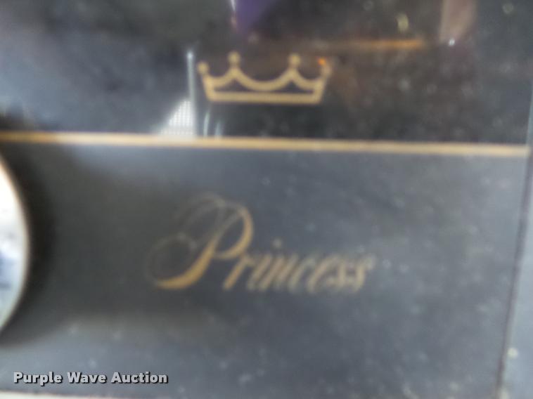 image for item DB4659 1983 Gibson house boat