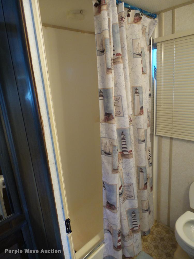 image for item DB4659 1983 Gibson house boat