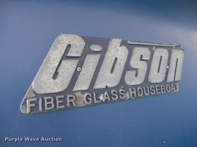 image for item DB4659 1983 Gibson house boat