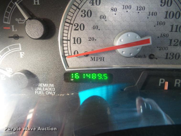 image for item DF9511 2003 Ford F150 Harley-Davidson SuperCrew pickup truck