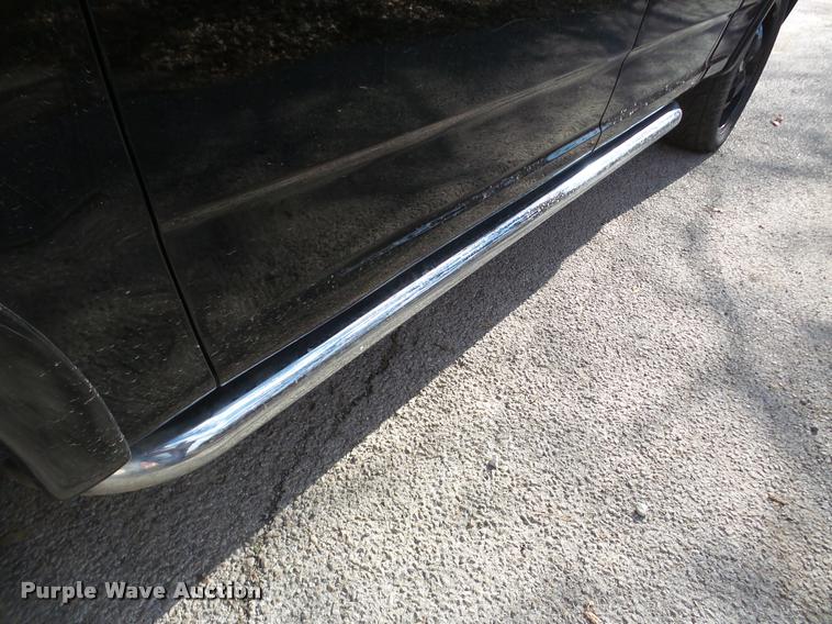 image for item DF9511 2003 Ford F150 Harley-Davidson SuperCrew pickup truck