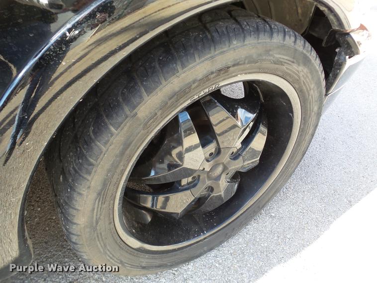 image for item DF9511 2003 Ford F150 Harley-Davidson SuperCrew pickup truck