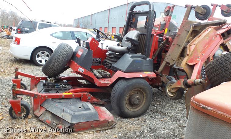 image for item DJ9265 Toro 580D rotary lawn mower