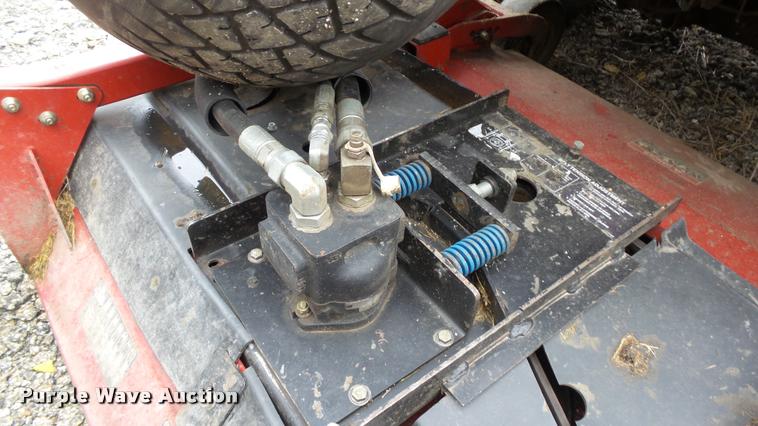 image for item DJ9265 Toro 580D rotary lawn mower