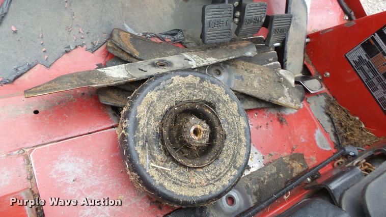 image for item DJ9265 Toro 580D rotary lawn mower