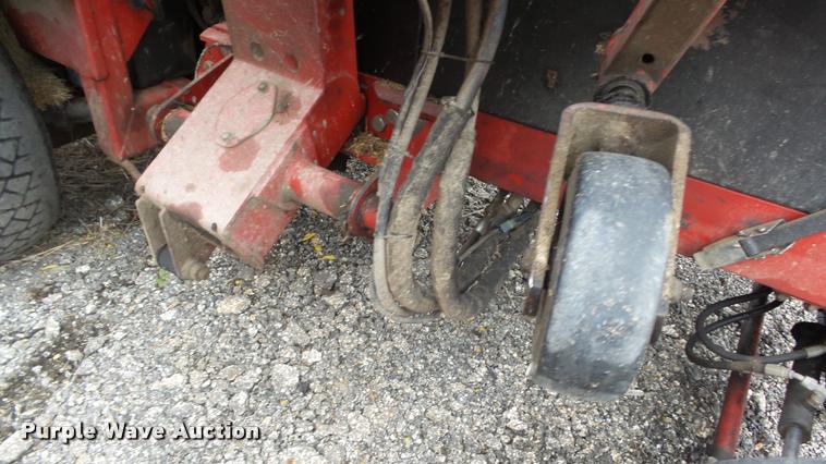 image for item DJ9265 Toro 580D rotary lawn mower