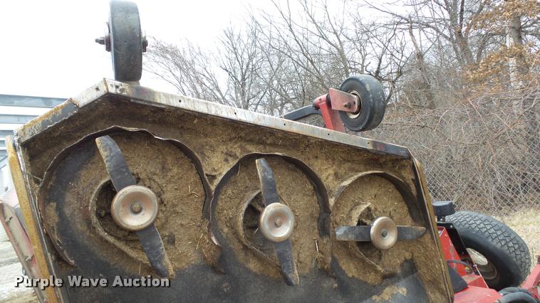 image for item DJ9265 Toro 580D rotary lawn mower