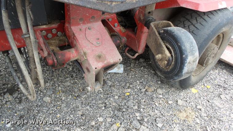 image for item DJ9265 Toro 580D rotary lawn mower