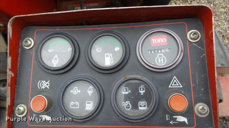 image for item DJ9265 Toro 580D rotary lawn mower