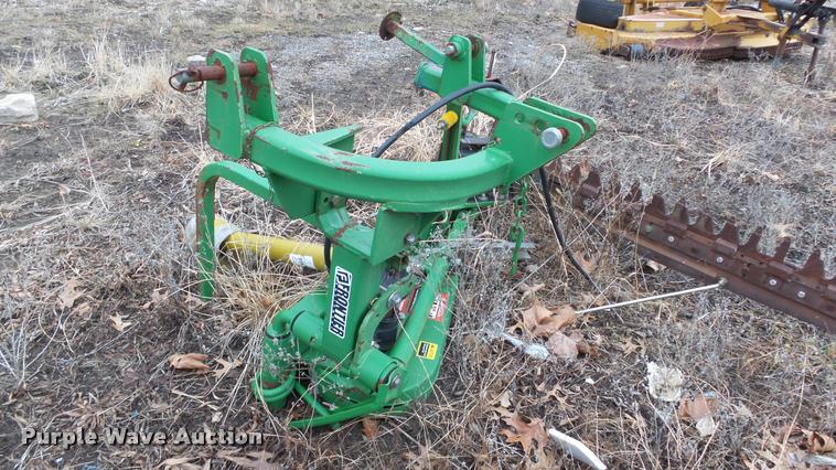 image for item DJ9266 2004 Frontier SB1107 sickle mower