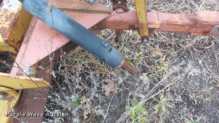 image for item DJ9267 1995 Woods P990-3 rotary mower