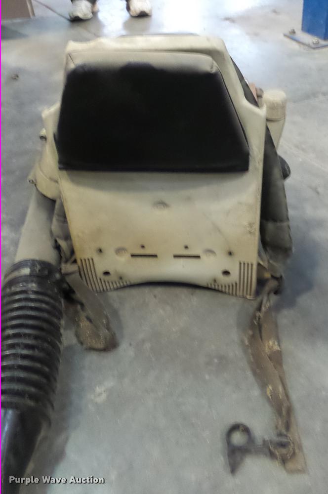 image for item DJ9270 Stihl BR350 backpack blower