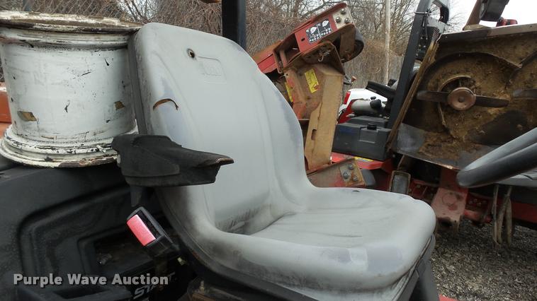 image for item DJ9271 Toro 4000D rotary lawn mower