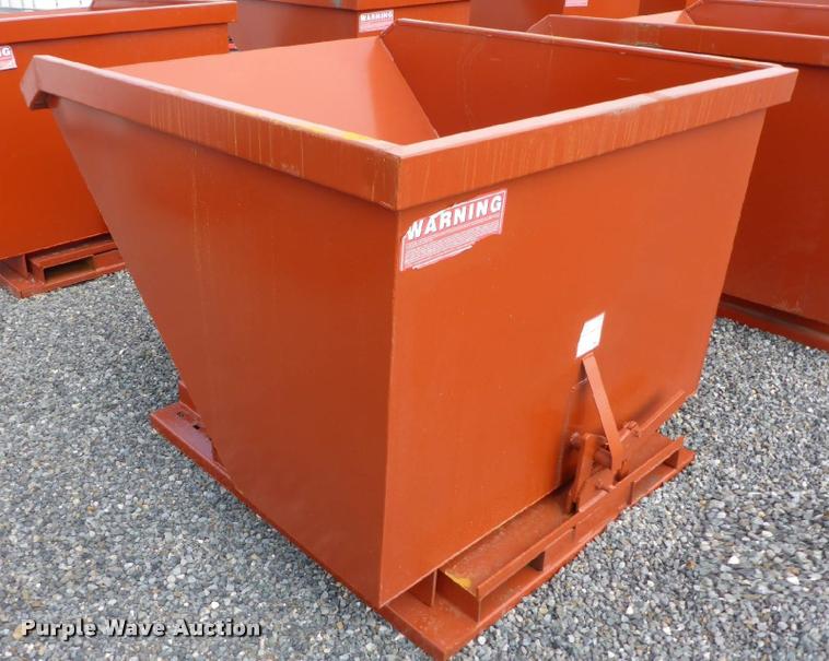 (2) self dumping hopper bins in Tonganoxie, KS Item F1161 sold