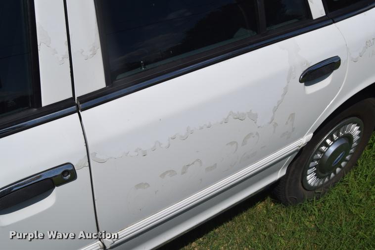 image for item K2824 1997 Ford Crown Victoria Police Interceptor