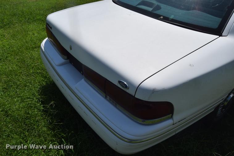 image for item K2824 1997 Ford Crown Victoria Police Interceptor