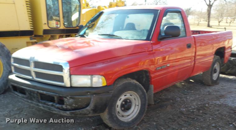 image for item K6496 1999 Dodge Ram 1500 pickup truck