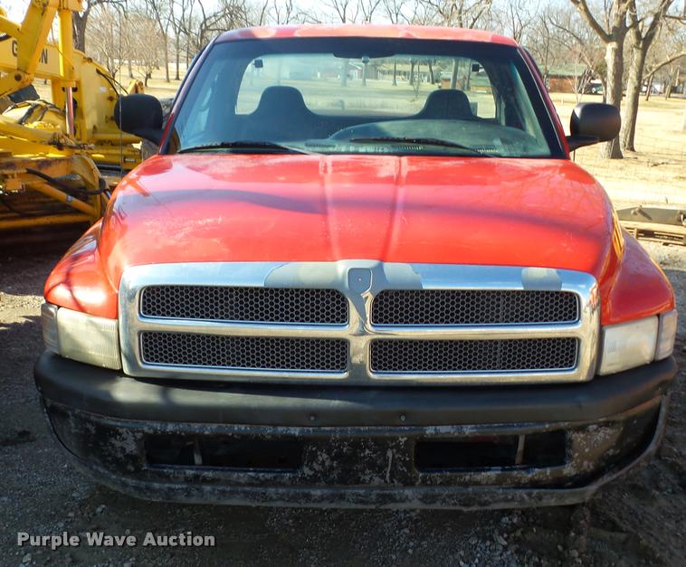 image for item K6496 1999 Dodge Ram 1500 pickup truck