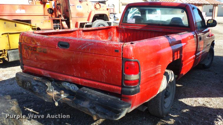 image for item K6496 1999 Dodge Ram 1500 pickup truck