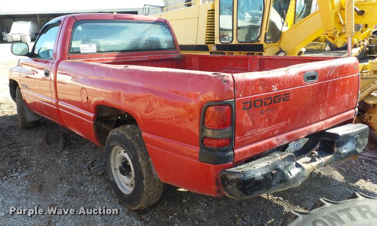 image for item K6496 1999 Dodge Ram 1500 pickup truck