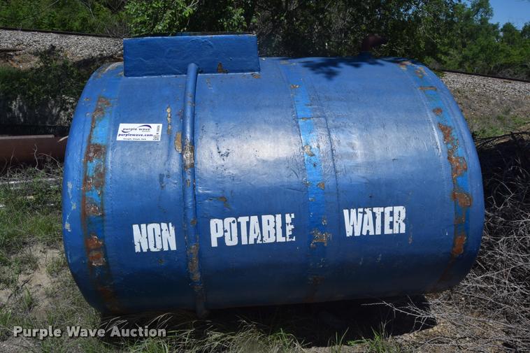 image for item K6609 Fiberglass tank