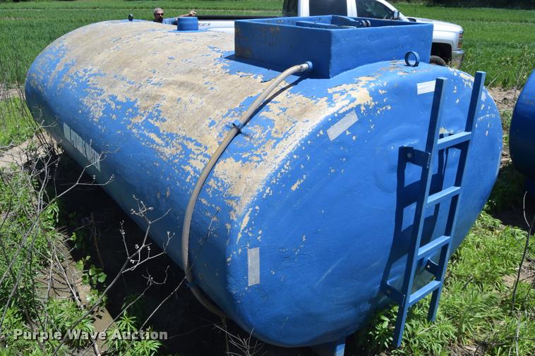 image for item K6610 Fiberglass tank