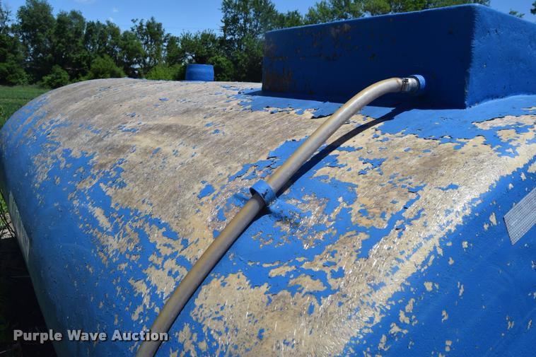 image for item K6610 Fiberglass tank