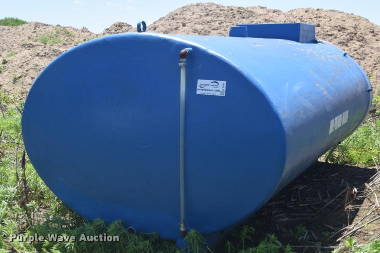 image for item K6611 Fiberglass tank