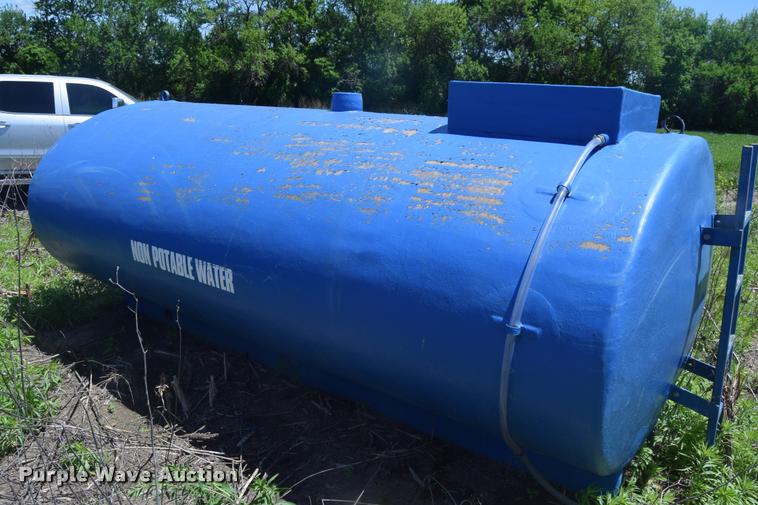 image for item K6611 Fiberglass tank