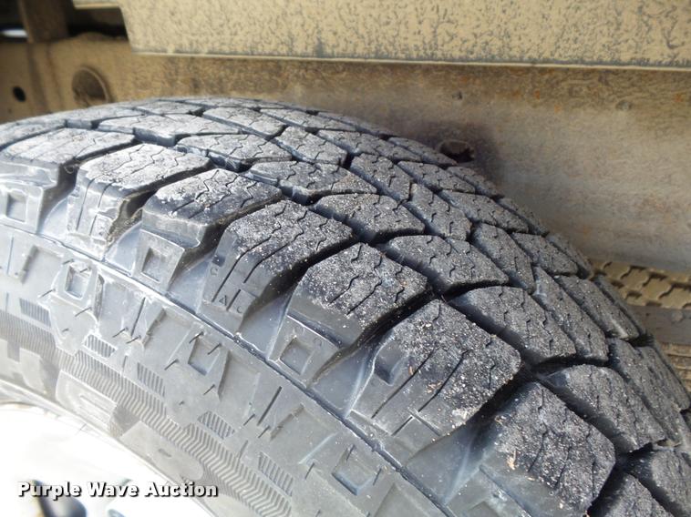 image for item K7705 2006 Chevrolet Silverado 2500HD utility truck