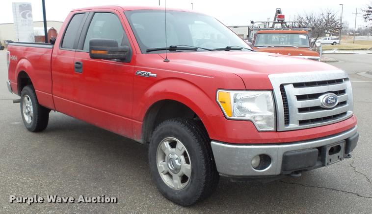 image for item K8043 2010 Ford F150 XLT SuperCab pickup truck