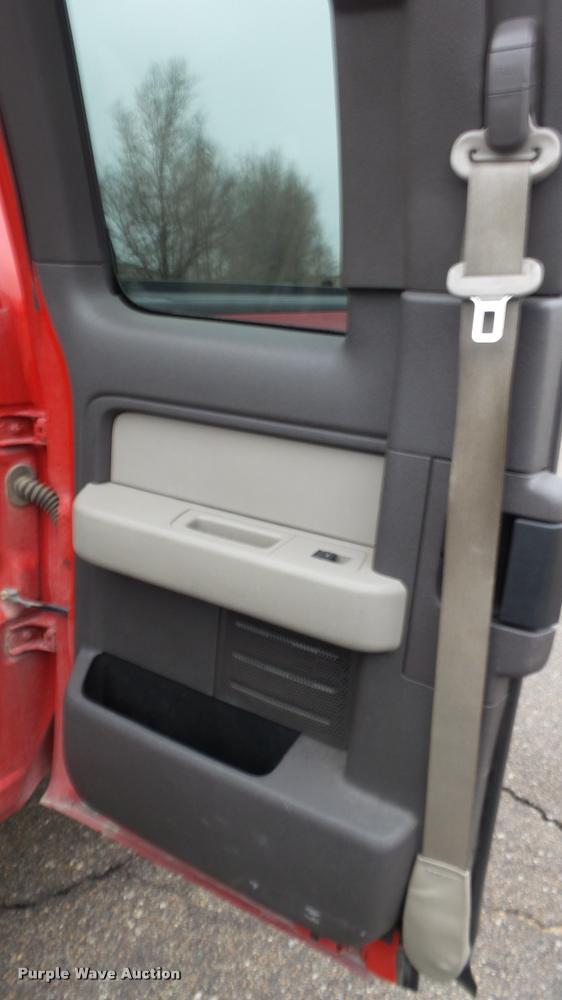 image for item K8043 2010 Ford F150 XLT SuperCab pickup truck